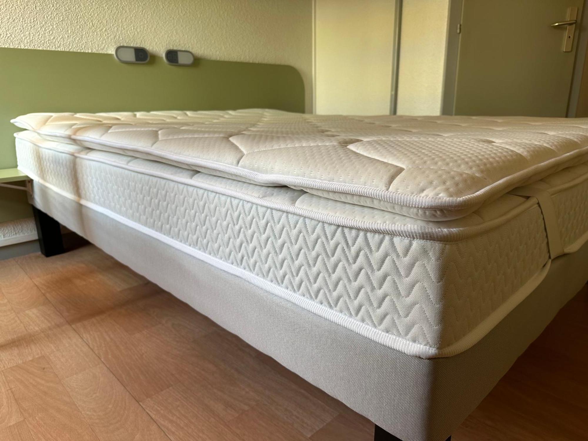 Ibis Budget Lisieux Ngoại thất bức ảnh
